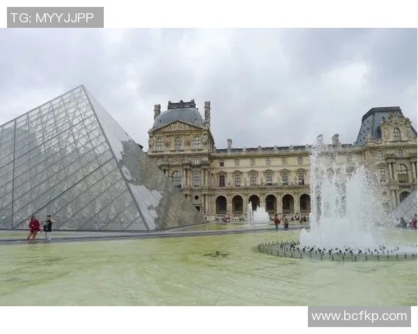 探索埃斯特旺的魅力与历史深度，揭示这座城市的独特风情与文化底蕴